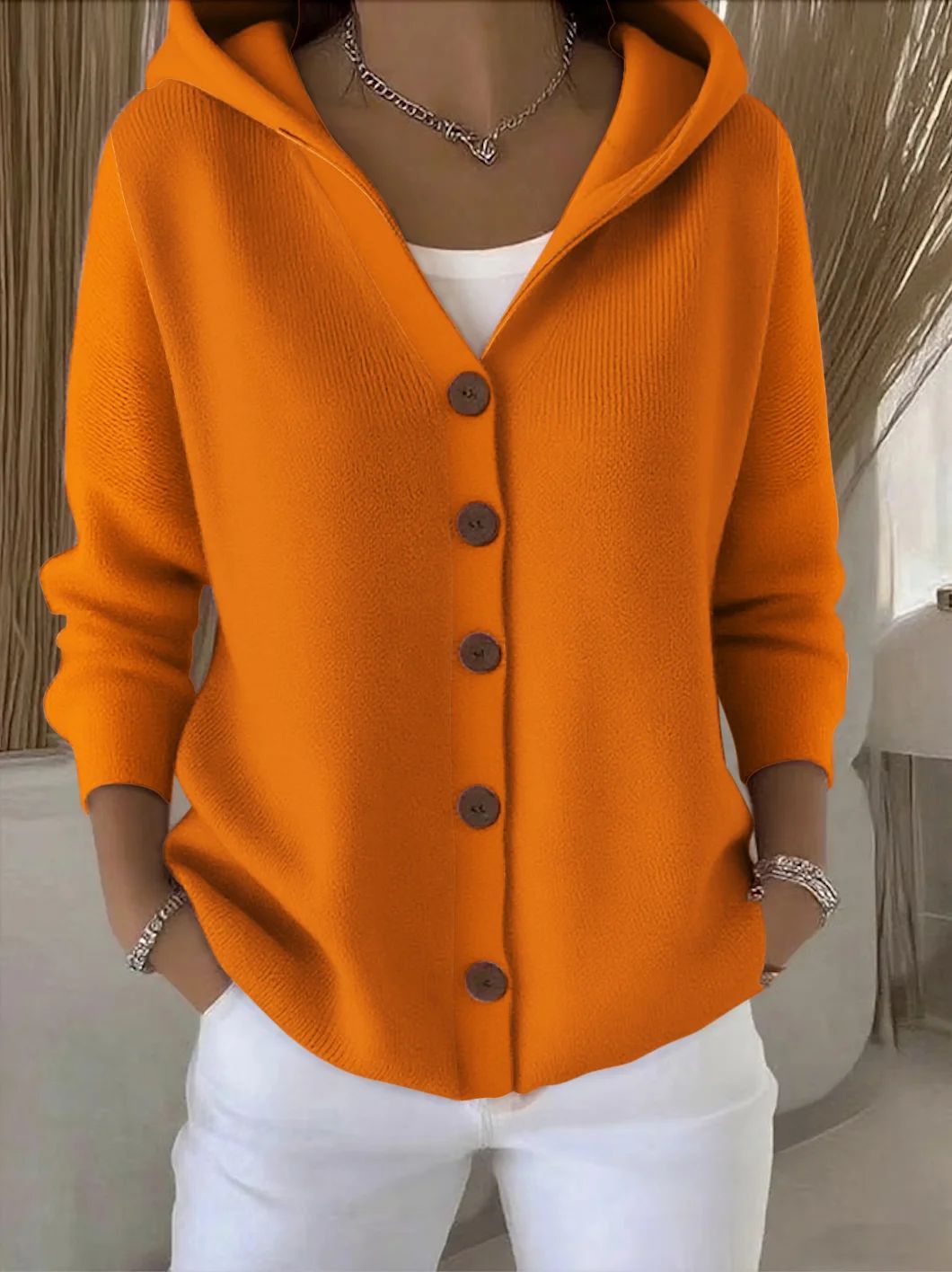 Camille | Gilet à capuche boutonné esprit automne-hiver